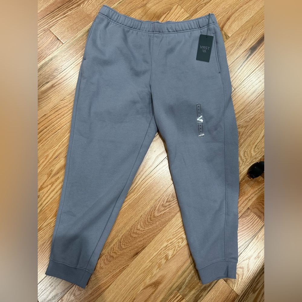 VRST sweatpants